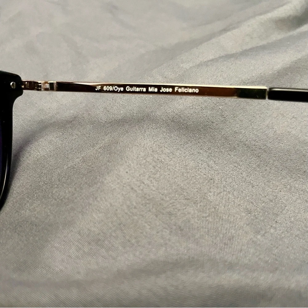 Jose Feliciano JF 609 Sunglasses in Black Polarized